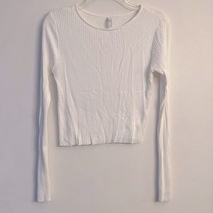 M || C Ribbed Knit Crop Top Long Sleeve Shirt Blouse White Women’s Small